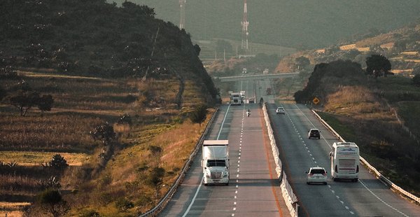 Comment les technologies de détection des angles morts évoluent-elles pour les véhicules utilitaires?